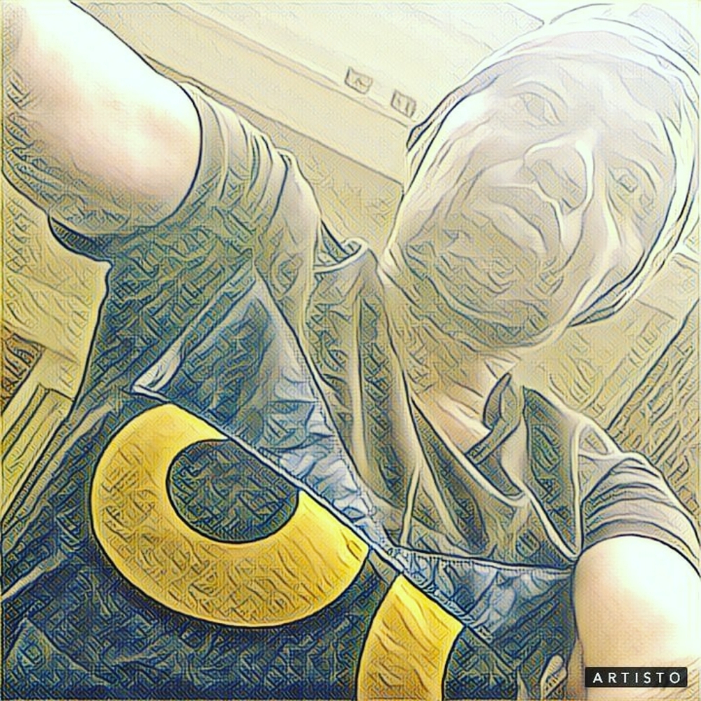 Meet your Posher, Flecia